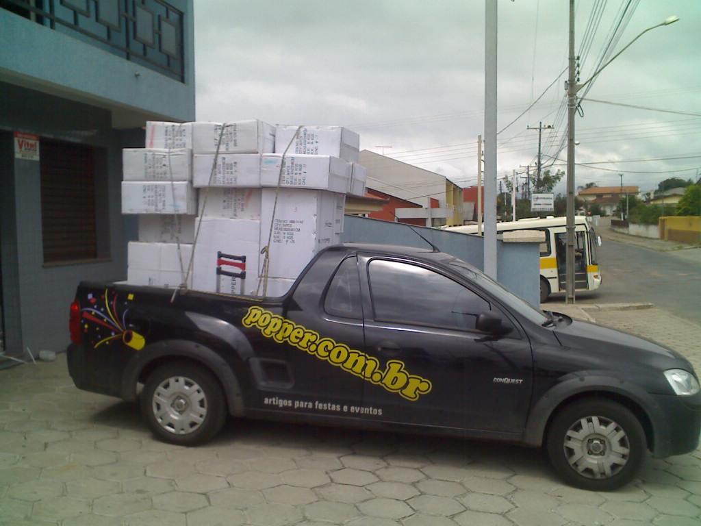 Primeiro carro da Popper